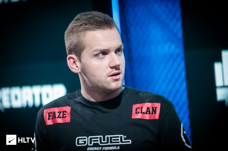 不是墙上的 不是墙上的