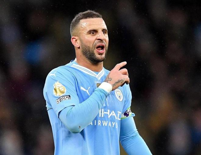 二是五人皆 二是五人皆